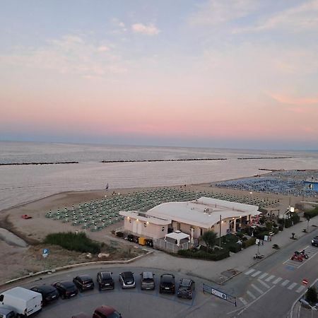 마르틴시쿠로 Attico Fronte Mare 아파트 외부 사진